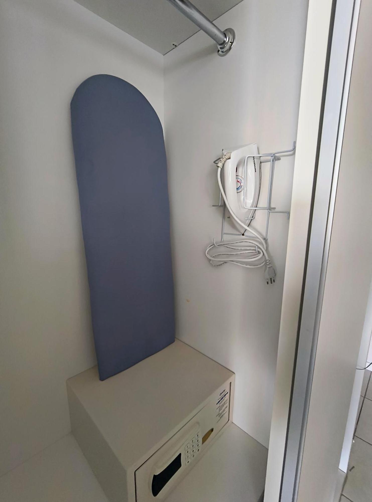 Hotel Grand Mercure Flat Particular Com Varanda, Garagem E Wi-Fi Brasília Luaran gambar
