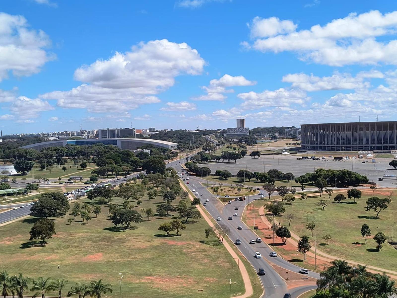 Hotel Grand Mercure Flat Particular Com Varanda, Garagem E Wi-Fi Brasília Luaran gambar
